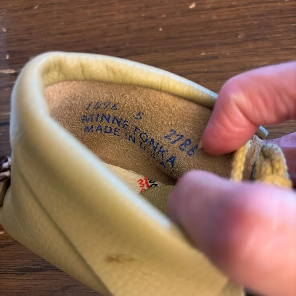 Minnetonka never worn